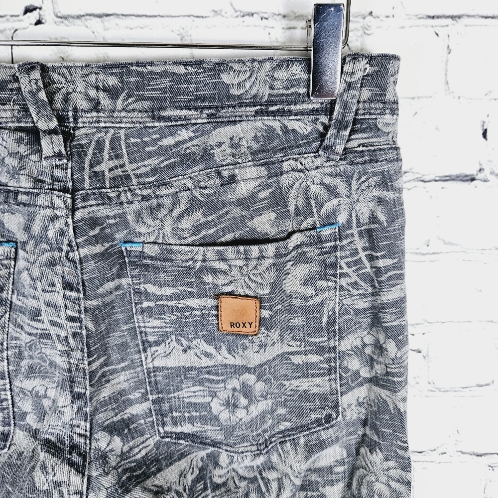 ROXY | floral Hawaiian print denim skinny jeans